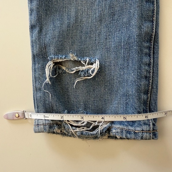 Veronica Beard-High Rise-Distressed-Blue-Jeans-Distressing-Cut Offs- Size 25 - Picture 14 of 16
